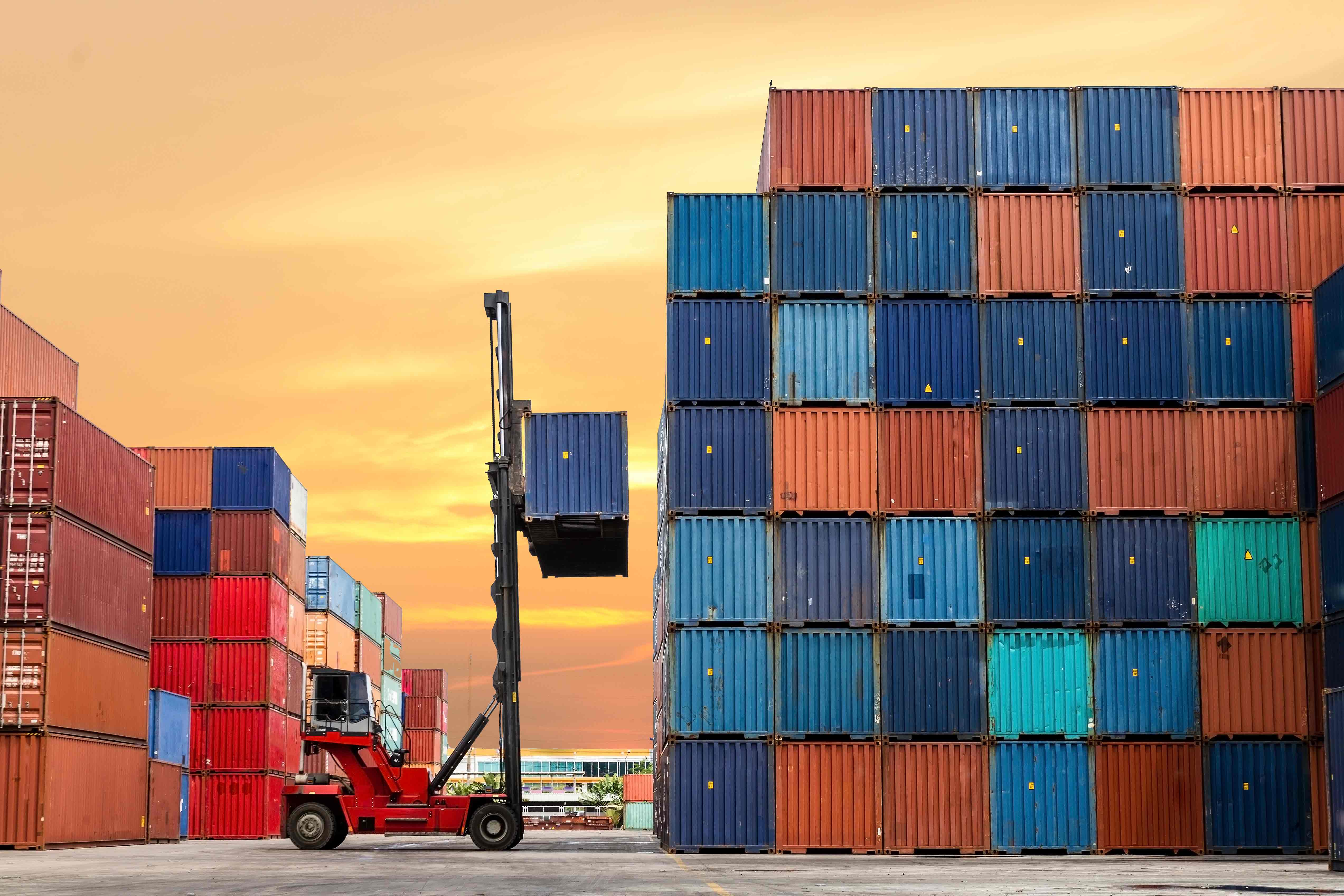 Port loading — SGS inspection at load