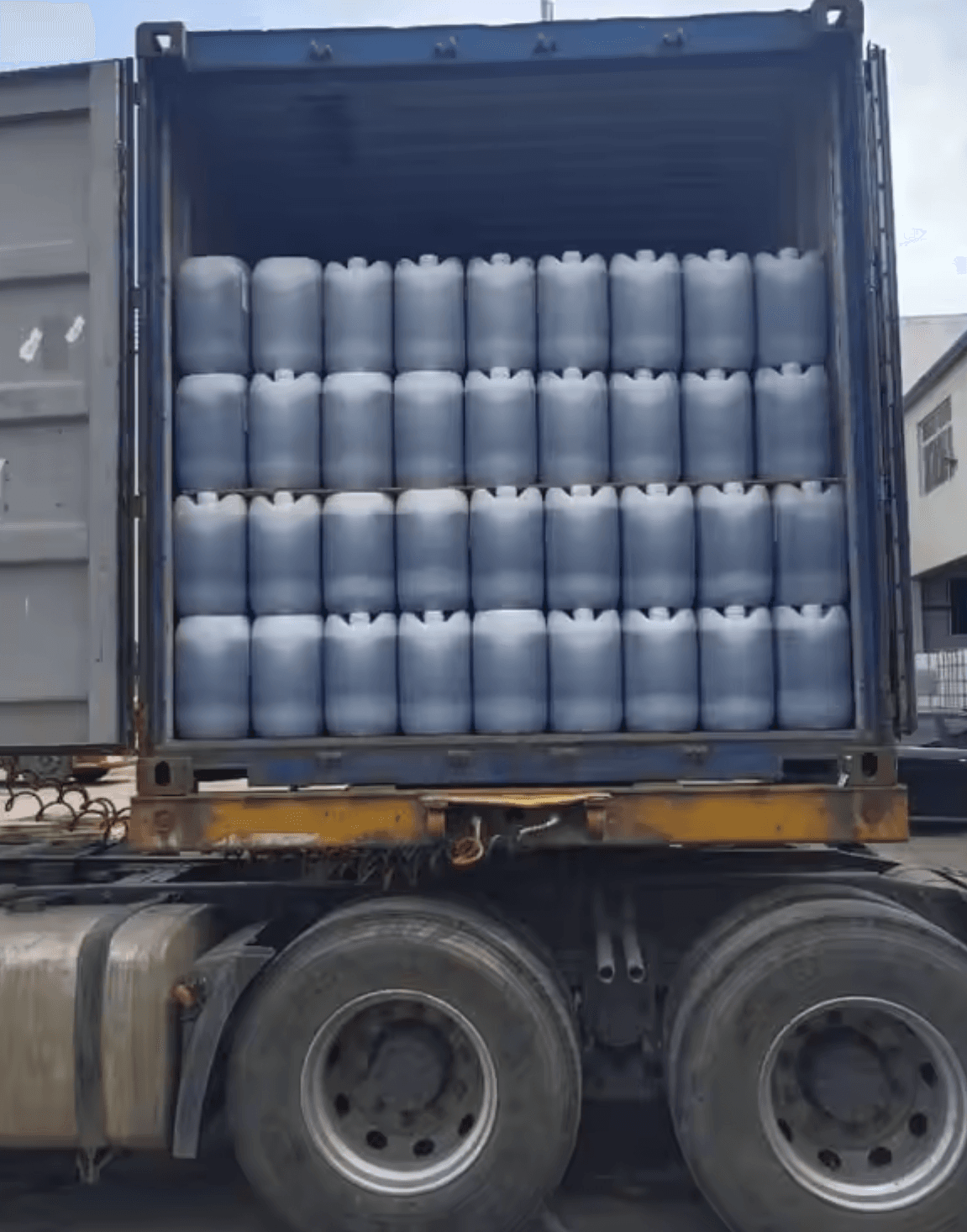 Port loading — SGS inspection at load